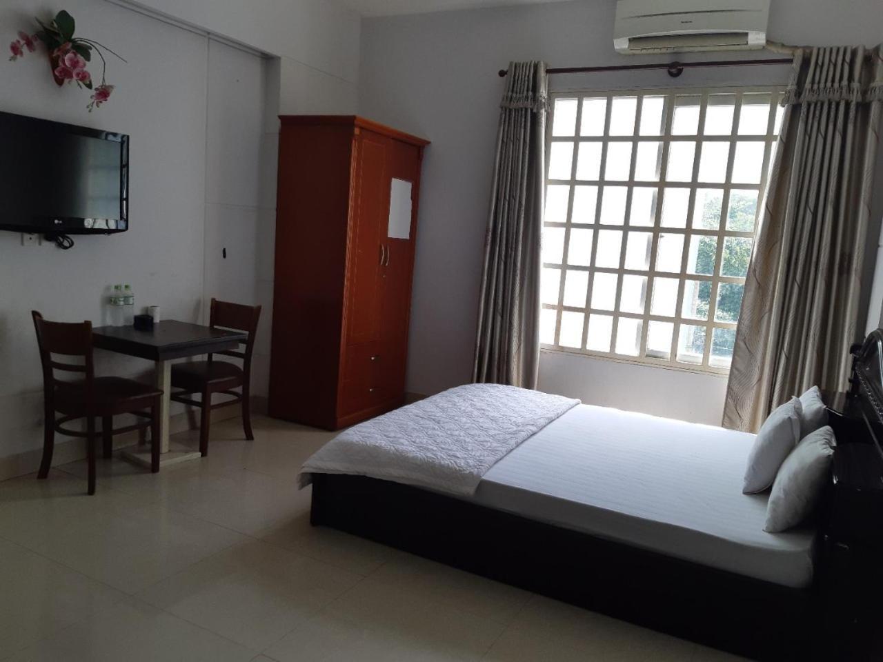 Hotel Tay Bac Thành Pho Ho Chí Minh Esterno foto